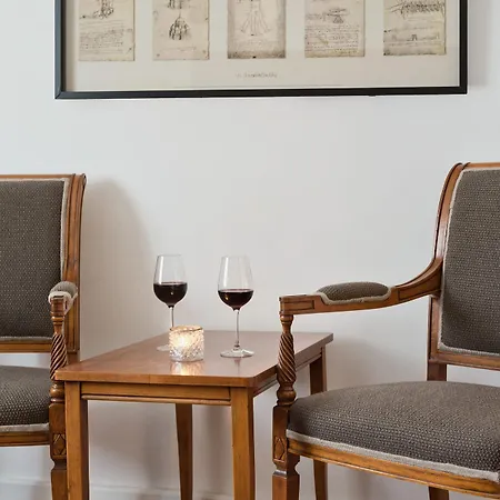 Bruggwirt Hotel 4*