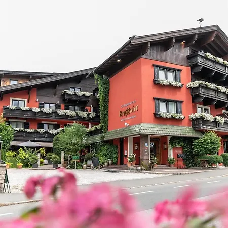 Bruggwirt Otel Sankt Johann in Tirol