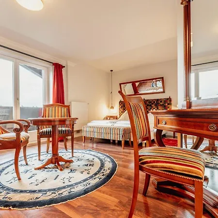 Bruggwirt Отель 4*