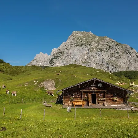 Bruggwirt Otel Sankt Johann in Tirol