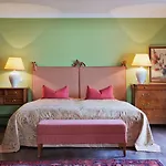Bruggwirt Hotel 4*